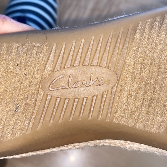 NEW Clarks Navy Striped Canvas Espadrilles Loafers - Picture 7 of 10
